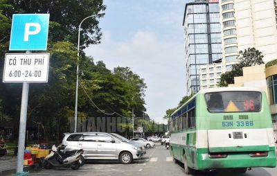 Ho Chi Minh City issued the maximum price for parking service invested with capital outside the state budget