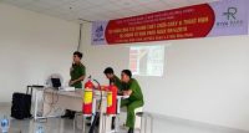 Global Home Tuy&ecirc;n truyền c&ocirc;ng t&aacute;c PCCC tại chung cư Riva Park Quận 4.