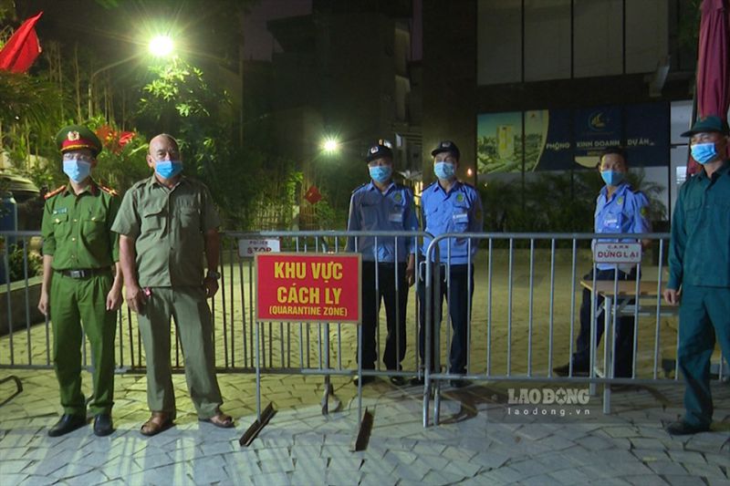 Hai kịch bản "phong toả&rdquo; với chung cư c&oacute; nh&acirc;n vi&ecirc;n qu&aacute;n bar mắc COVID-19