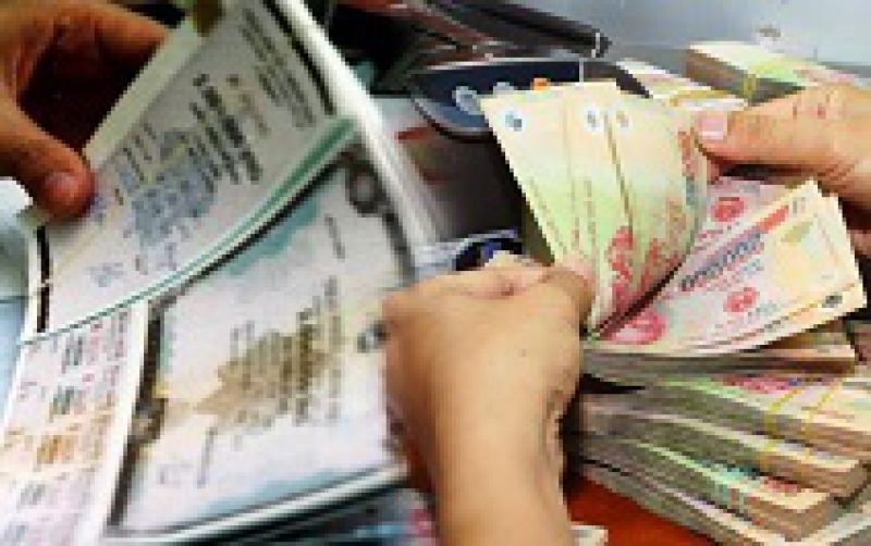 Nh&agrave; đầu tư c&aacute; nh&acirc;n n&ecirc;n thận trọng với tr&aacute;i phiếu doanh nghiệp